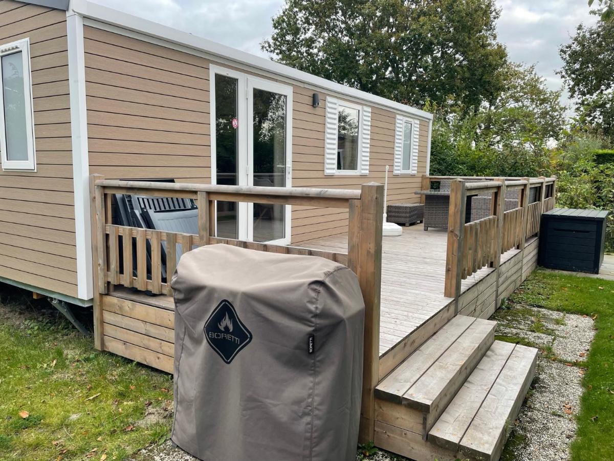 Renesse Chalet In Family Friendly Area Exterior photo
